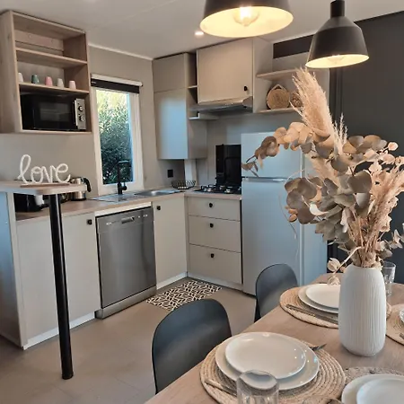 L'eden Mobil 6 Personnes - A 200m - Parc Aquatique - 5 Etoiles Les Dunes 营地 *
