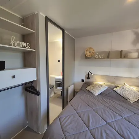 L'eden Mobil 6 Personnes - A 200m - Parc Aquatique - 5 Etoiles Les Dunes 营地 托雷伊